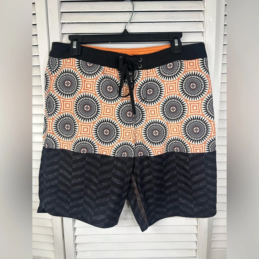 O’Neill Hyperfreak Orange and‎ Black Patterned Board Shorts